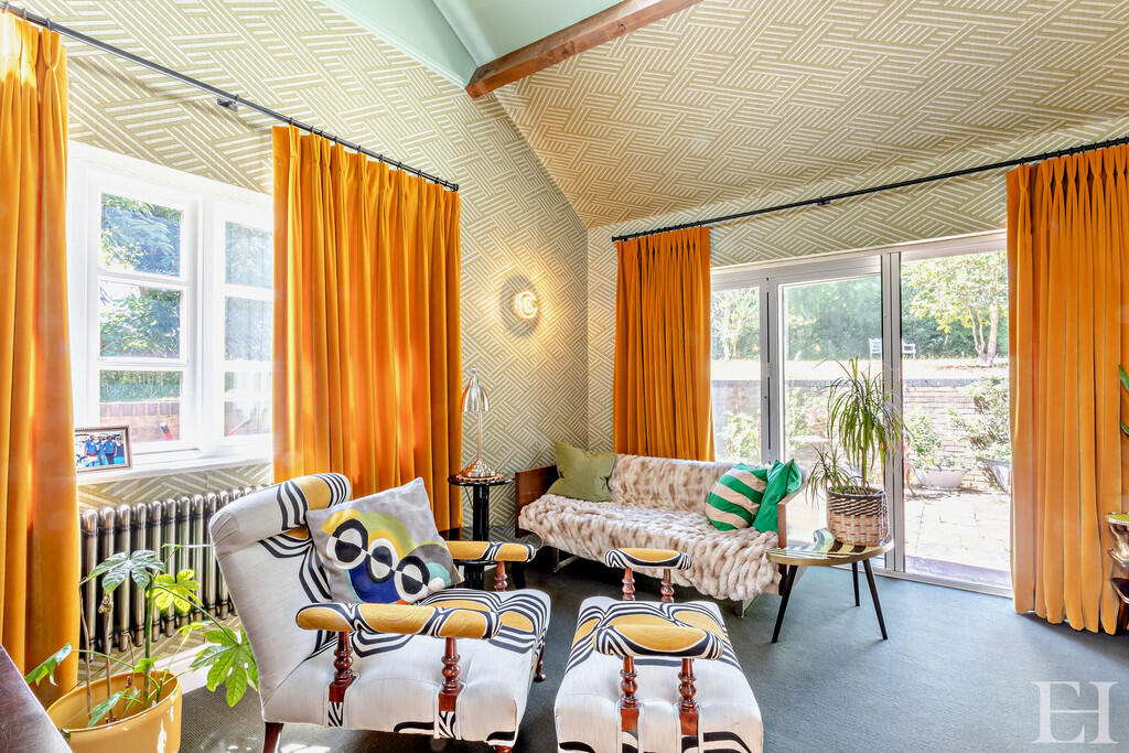 8654607-interiorW...