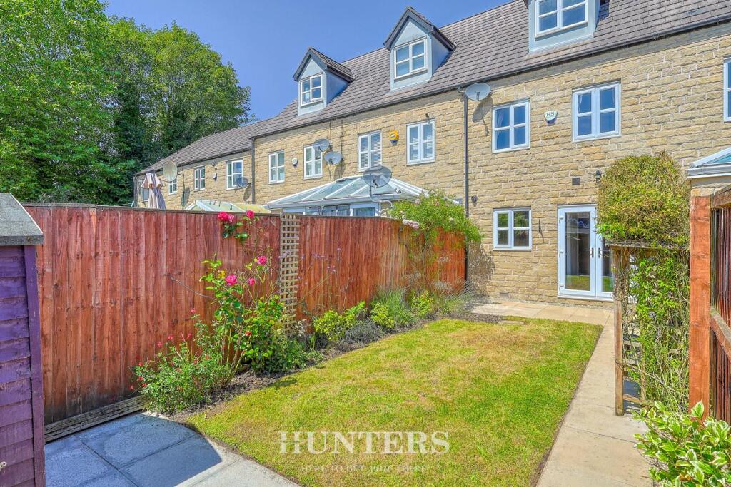 Viscount Drive (25).jpg