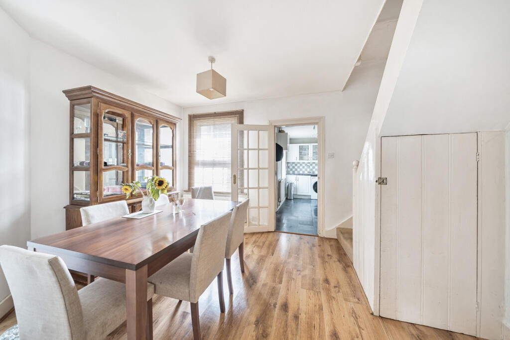 1320497-14-686e99...