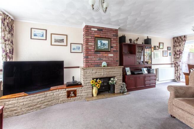 Kelso Drive Lounge 1.jpeg