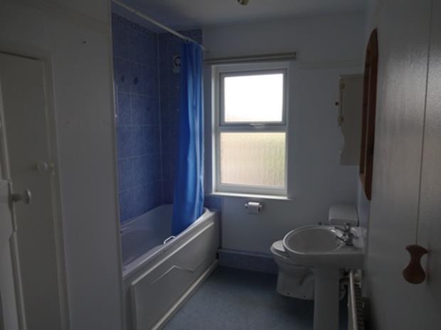 150IrchesterRoadBathroom