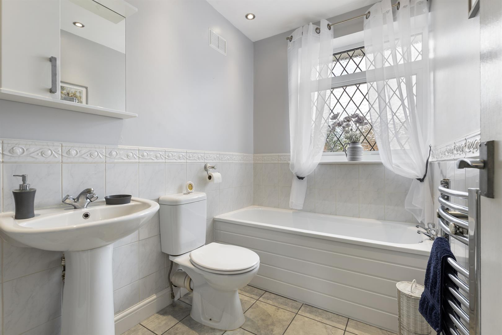 16 Newfield Green Rd, Sheffield  16_297.png