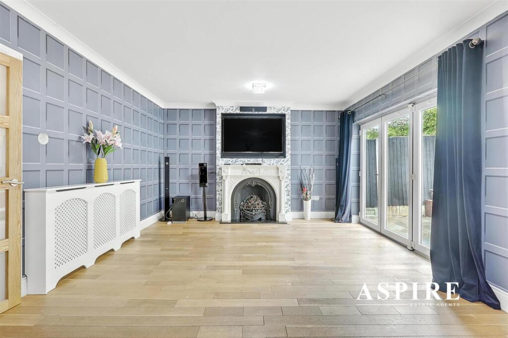 Aspire Estate Agents22.jpg