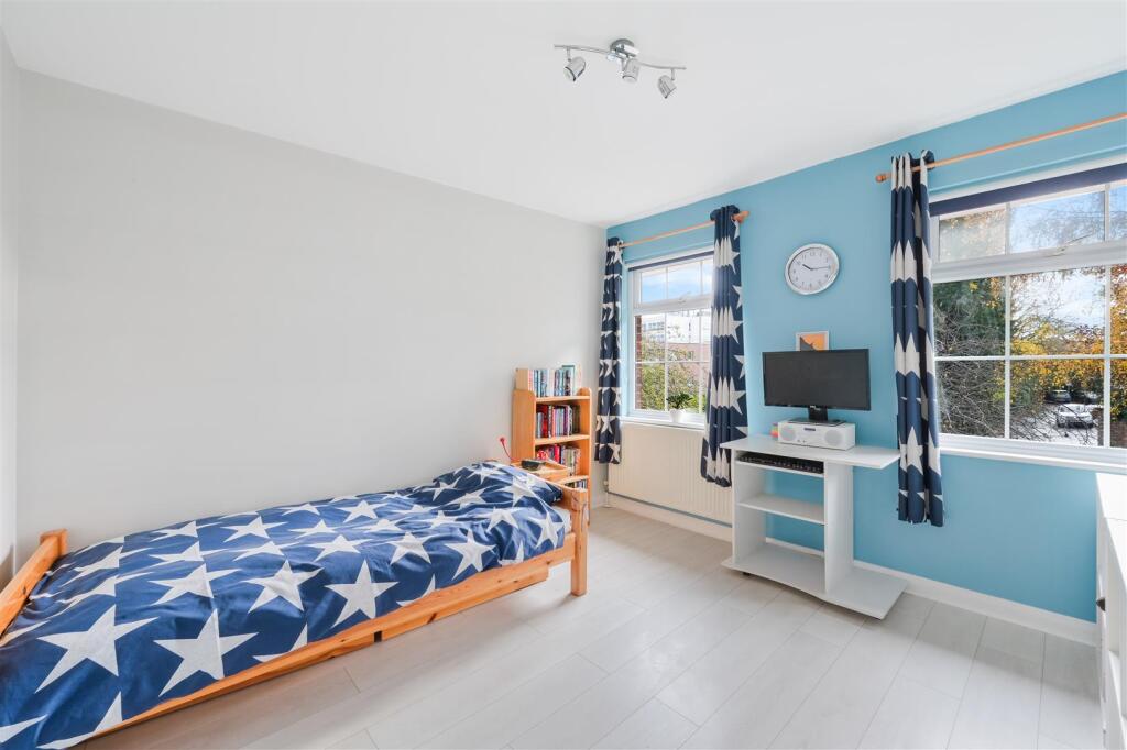 DORKING ROAD (9).jpg