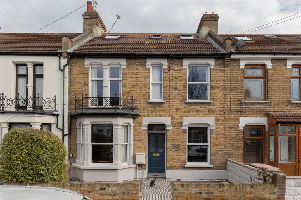 Donald Road E13
