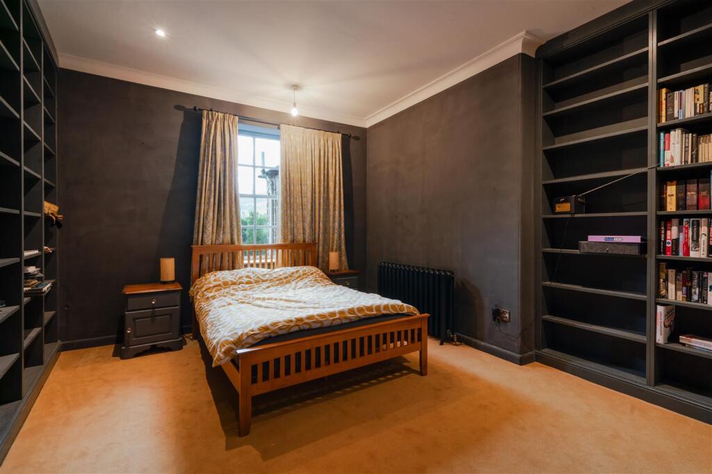 Bedroom2.jpg