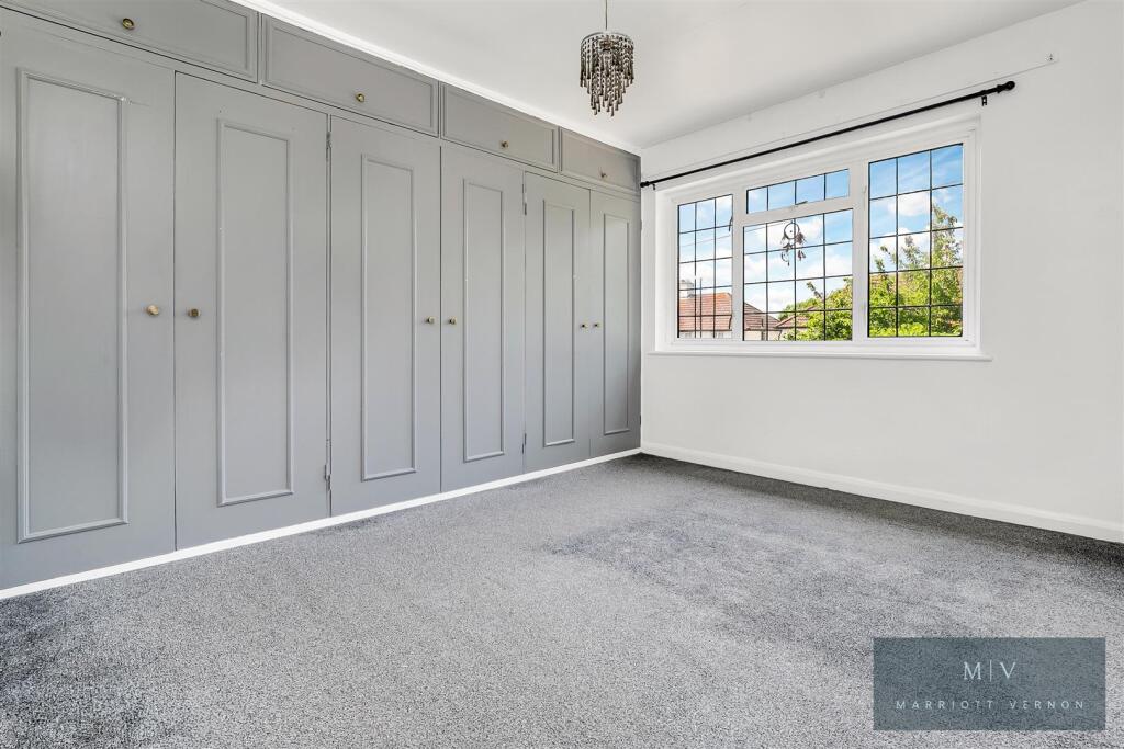 Violet Lane 109 MV-10.jpg