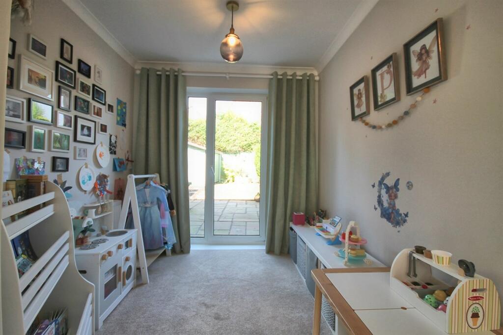 Dining/Family Room