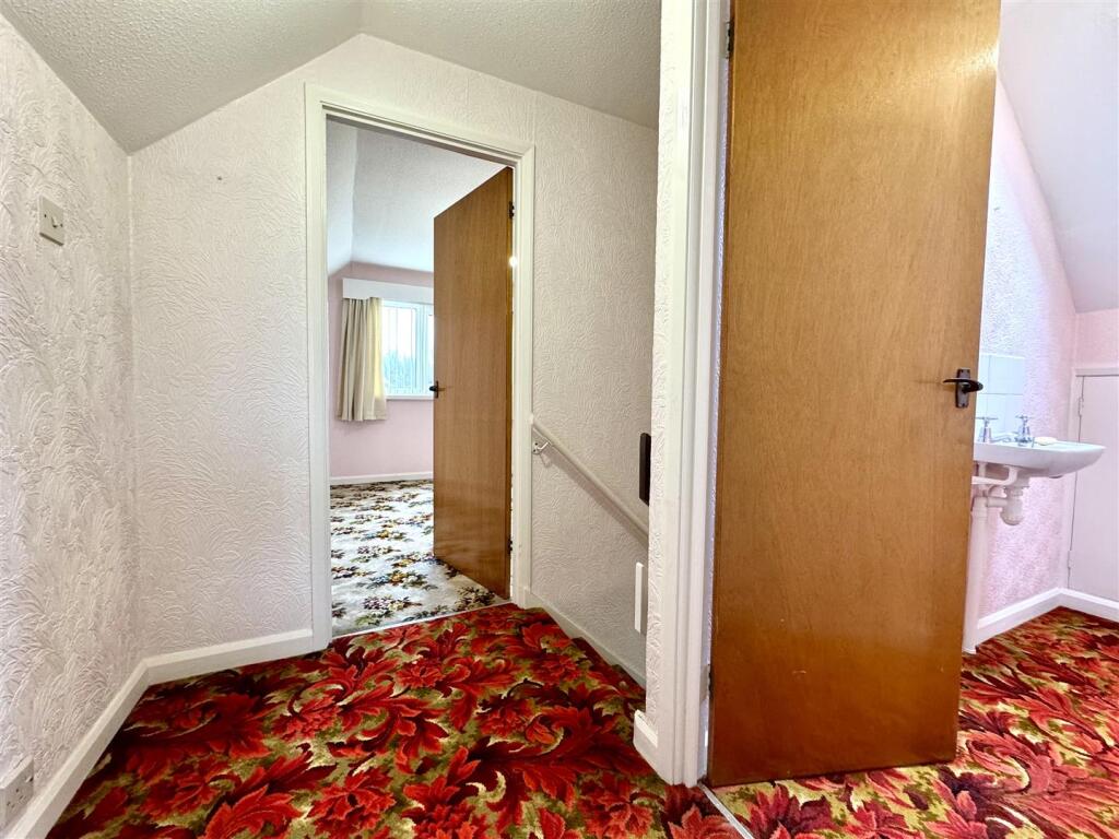 FIRST FLOOR STAIRS AND LANDING