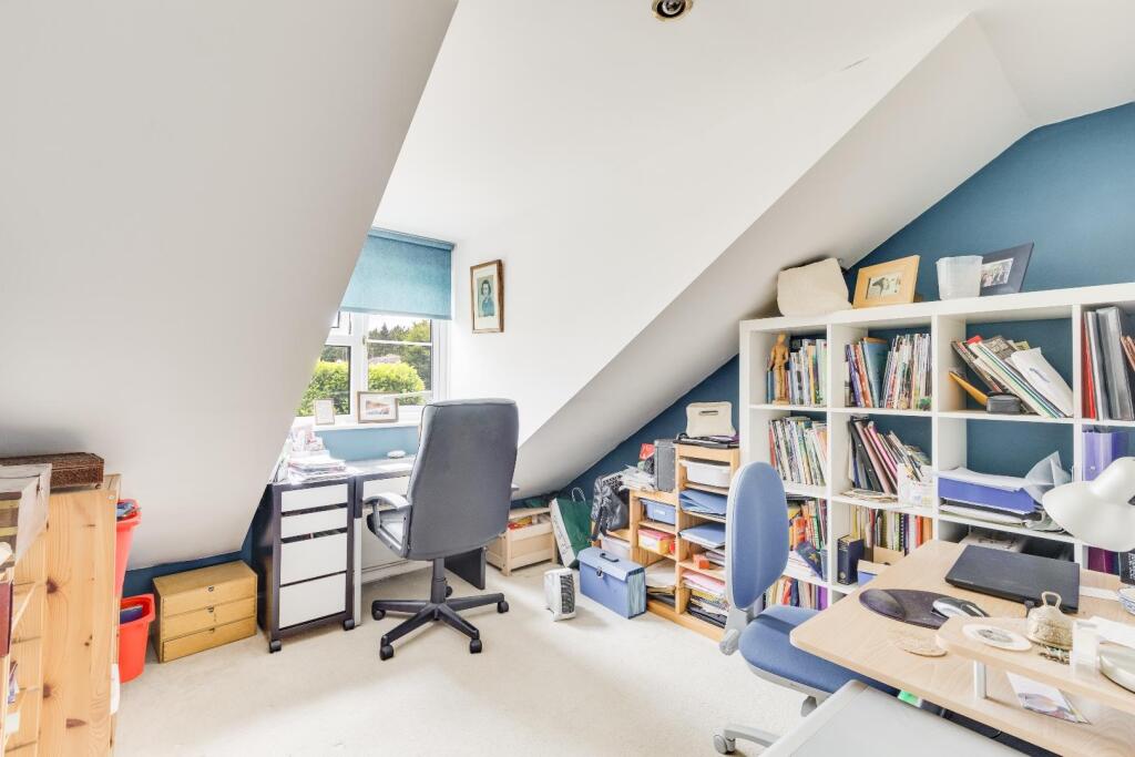 Garden Terrace 1-28.jpg