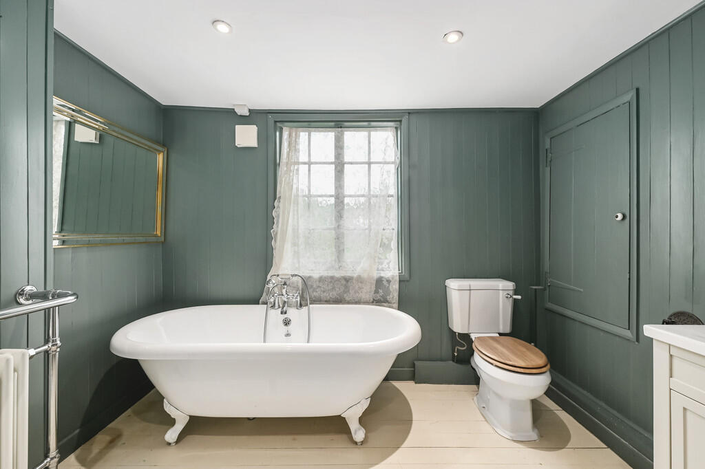 Ivy cottage Peasm...