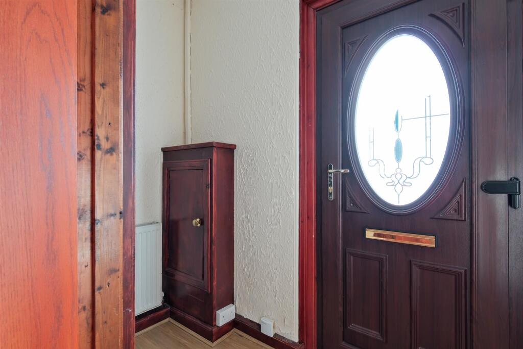 009-11 Hillhead Crescent Motherwell ML1 4AE.jpg