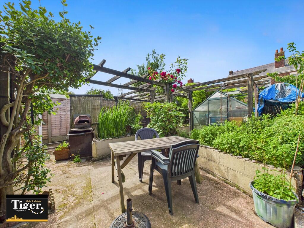 CAM03440G0-PR0350...