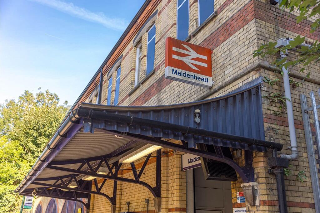 Maidenhead train station offers easy links to London