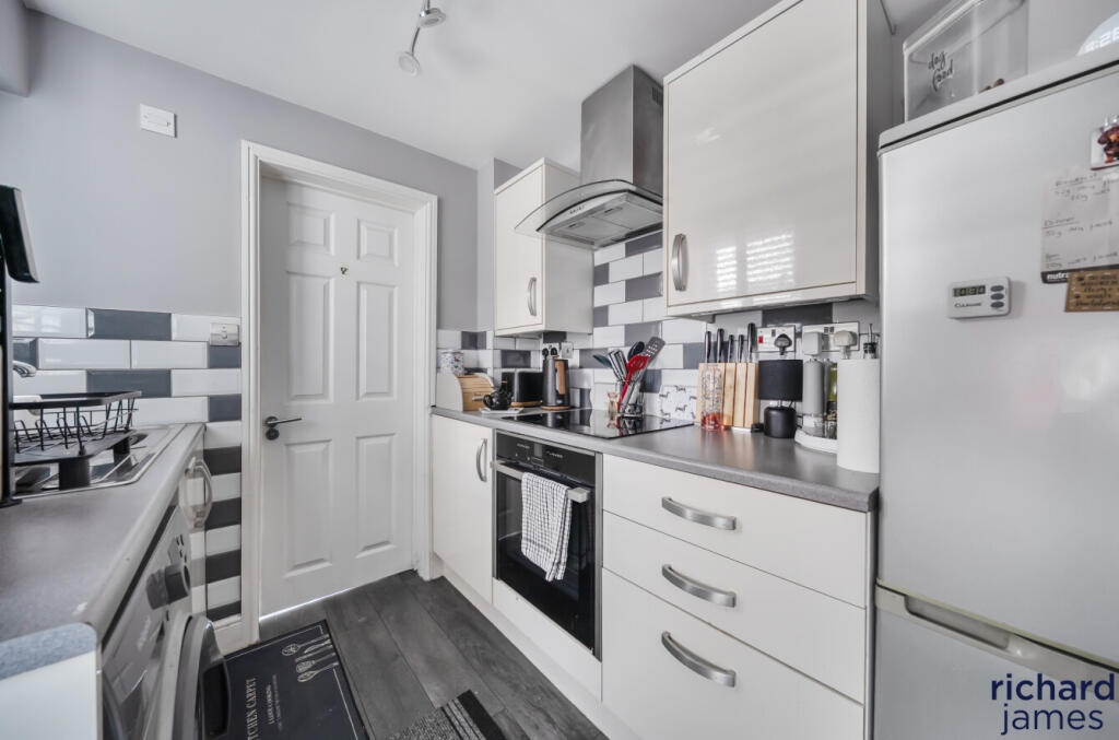 909a3cc60ba74af89f0a13608e7b2882