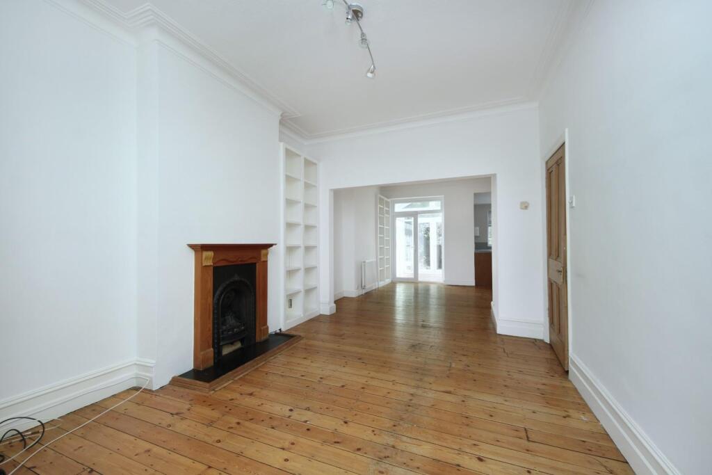 GV-101 Dudley Gds - empty (10).jpg