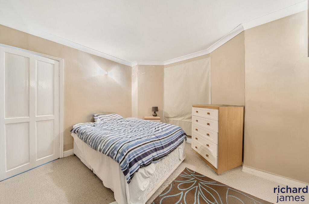 35684c241df24d7ab007d137f6e054eb