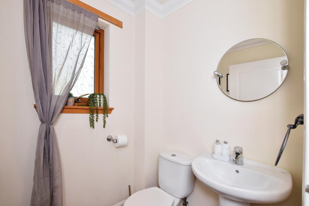 Cloakroom Wc