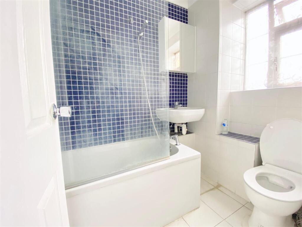 WhatsApp Image 2025-06-05 at 10.49.54_eb5d47bf.jpg