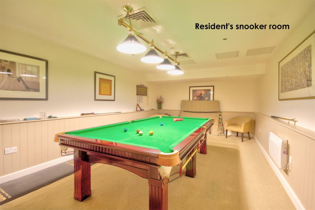 Resident's snooker room
