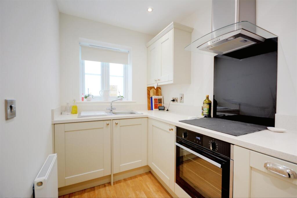 112 Church Street - Kitch1.jpeg