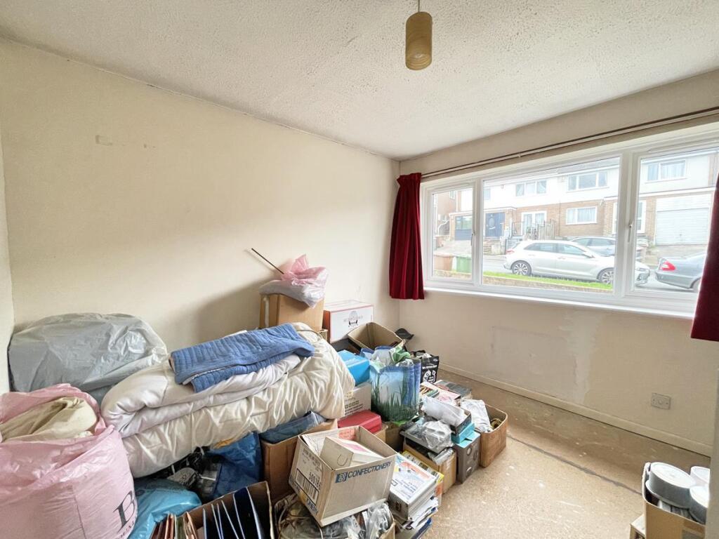 Erlstoke Close 37 - Bed 1.jpg