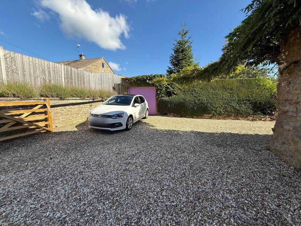 Garage &amp; Driveway