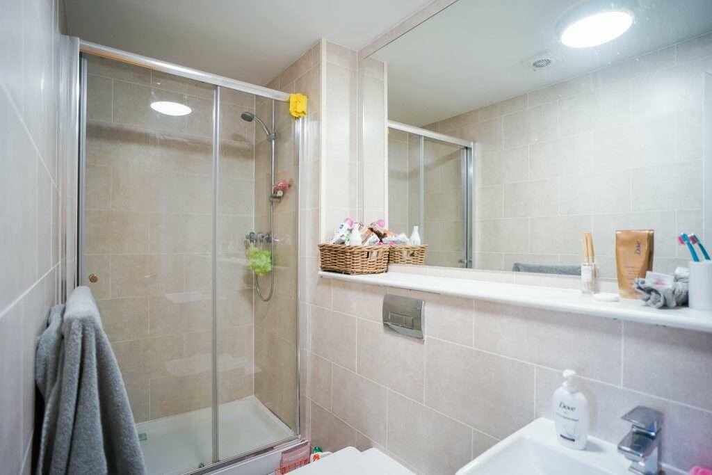 Flat_8_7_St_Peters_Close