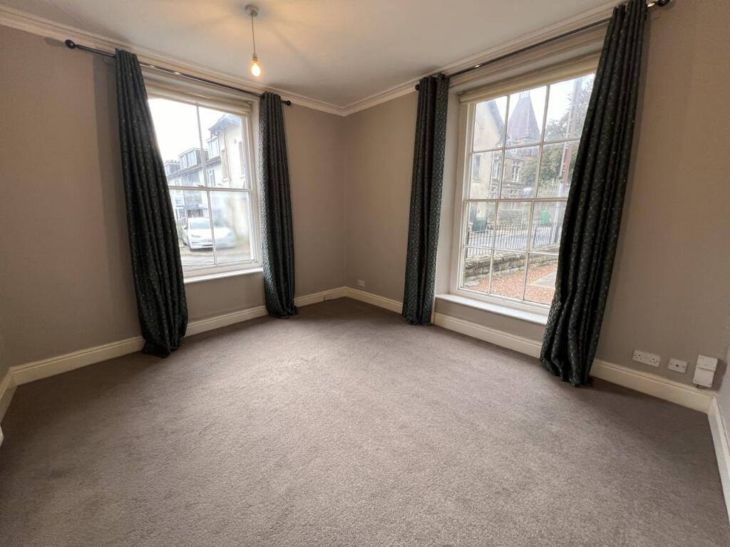 Ground Floor Flat Room 1