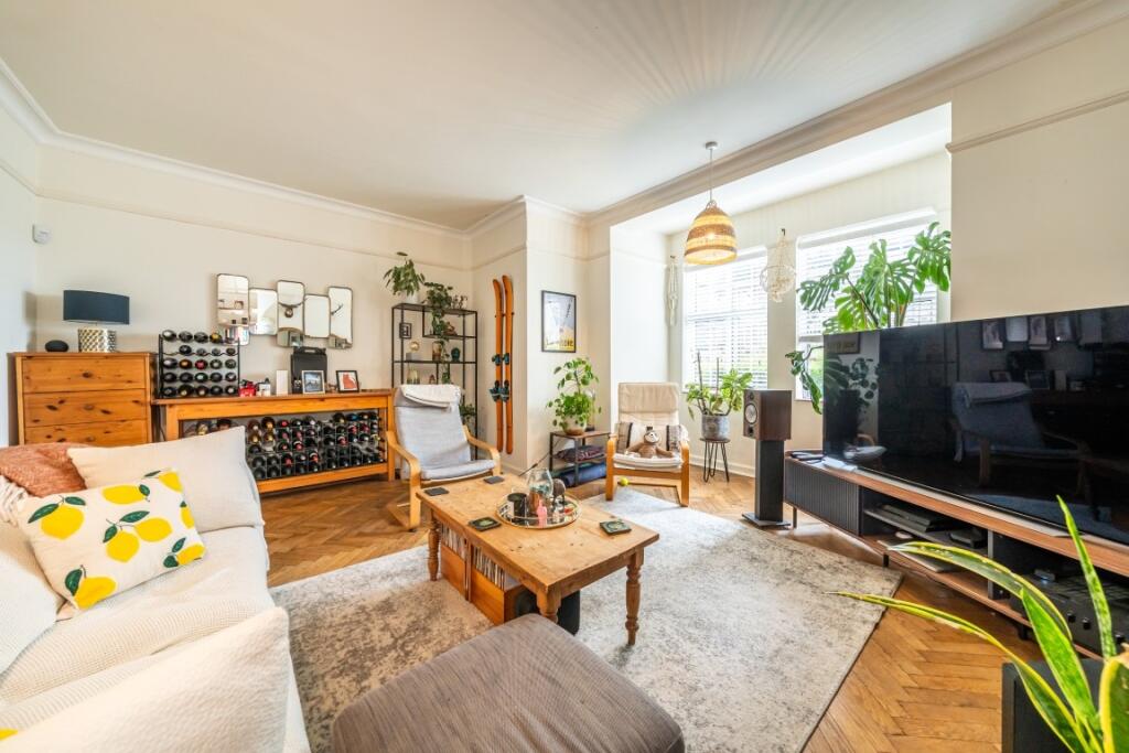 Flat-30-Park-Hill...