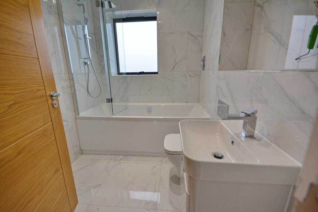 apt7bath