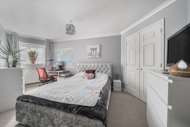 1295976 6 682c5045d5e3c ARW