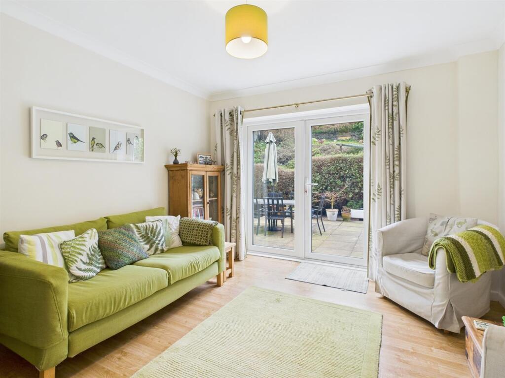 Snug/Sitting Room