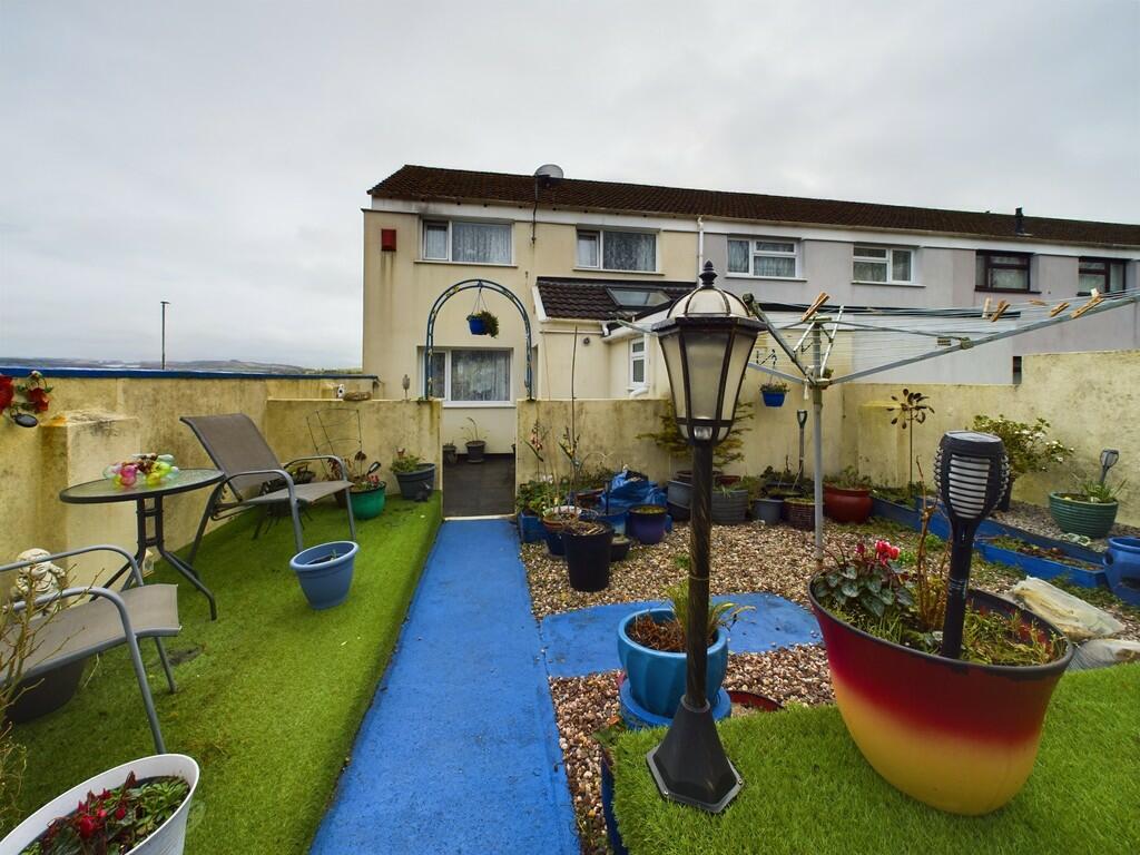 CAM02089G0-PR0382...