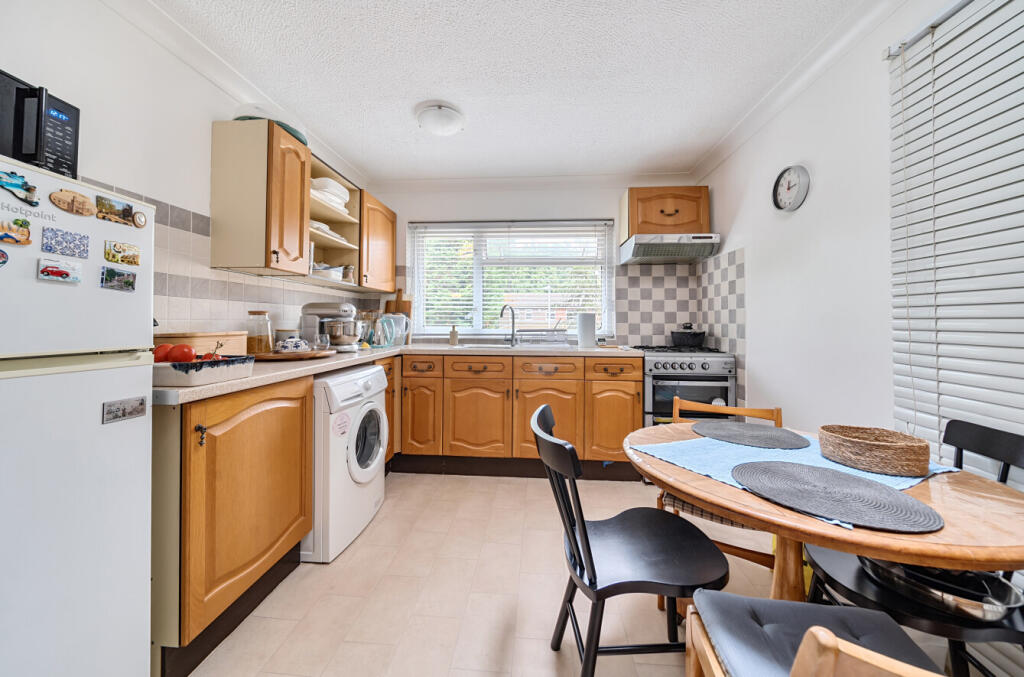 1326594-21-68822a...