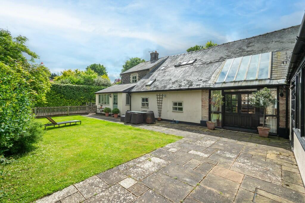 The Old Flint Bar...