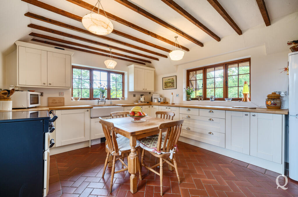 96718966-5815-4f1...