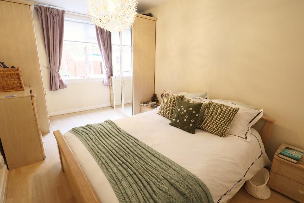 Bedroom 1 (1)
