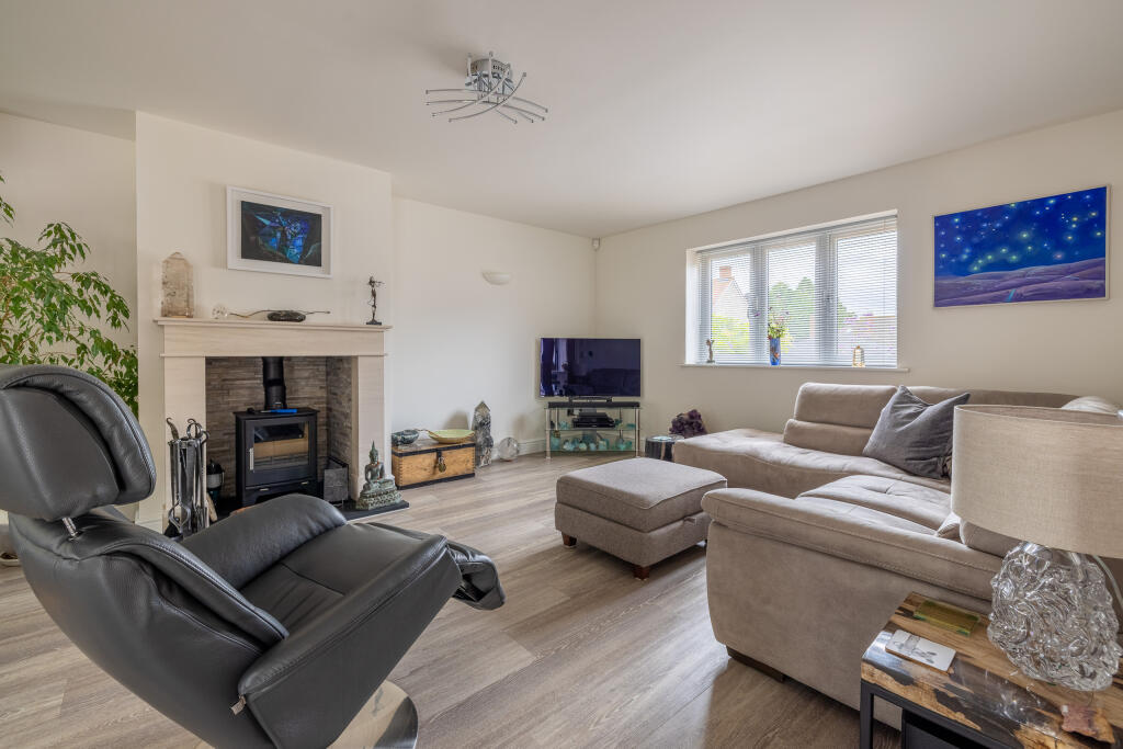 4 Old Nursery Gardens, Ashcott-18