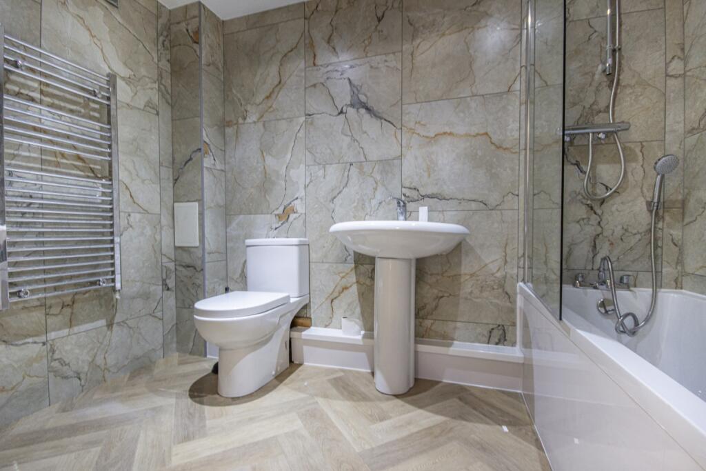 Main Bath