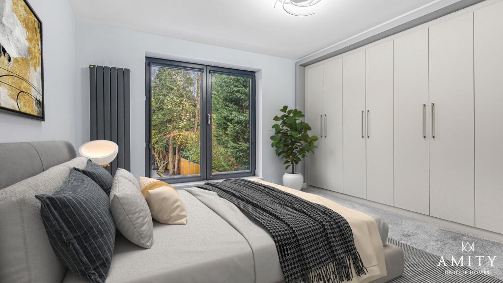 Double Bedroom (Rear)