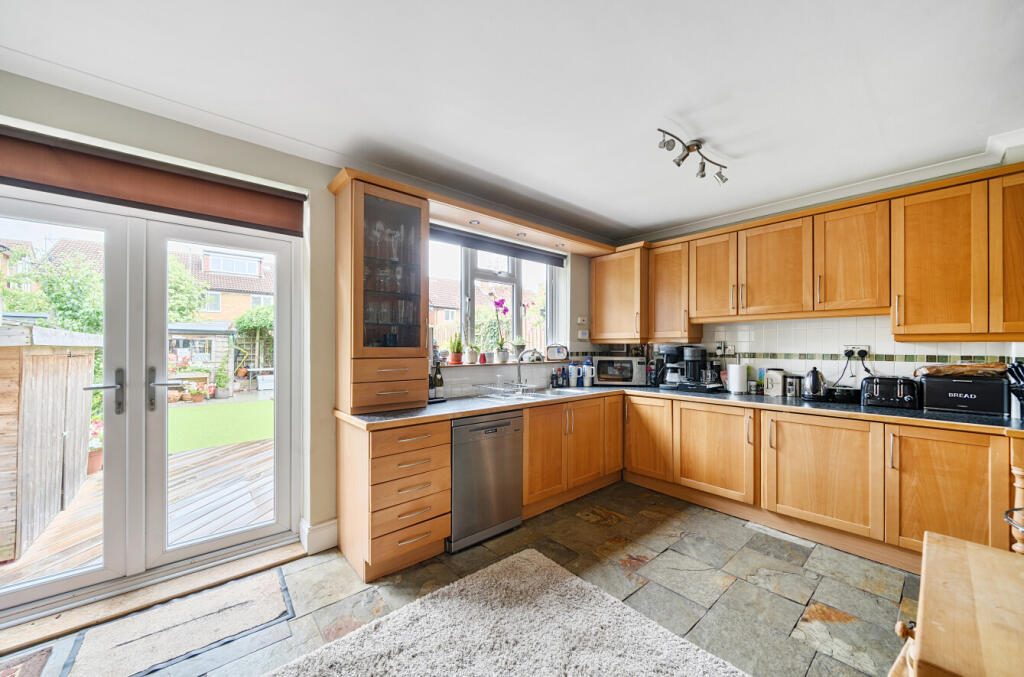 1321412-7-688a0f7...