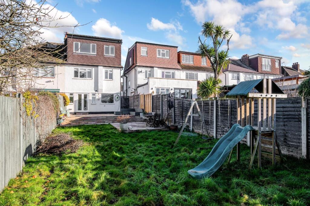 FAIRFIELD WAY (12).jpg