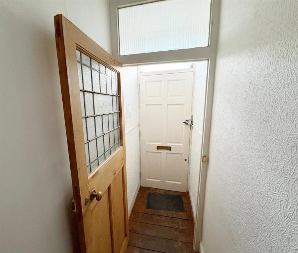 Vestibule.jpg