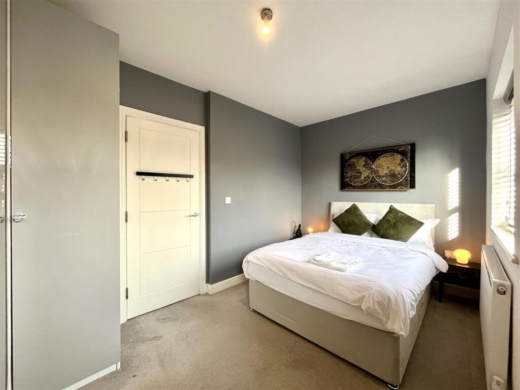 Bedroom 2 Aspect 4