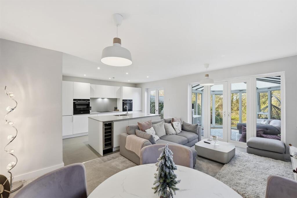 Cedarway, Bollington, Macclesfield