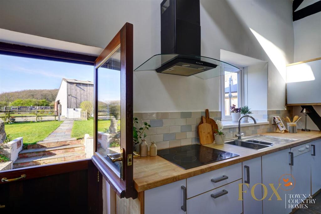 The Old Coach House (24).jpg