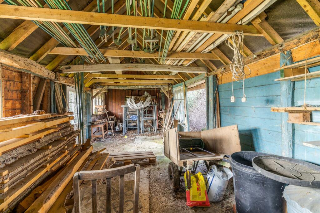 Thatched Barn (inside)