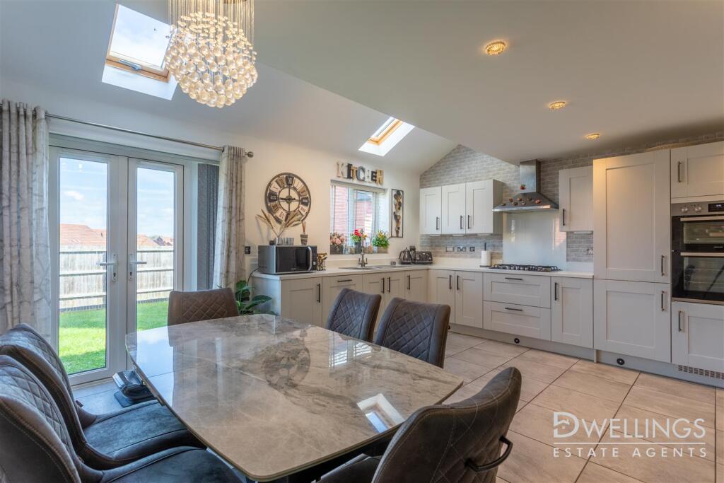 DWELEST - 3 Bishop Lane, DE13 9EY-0011.jpg