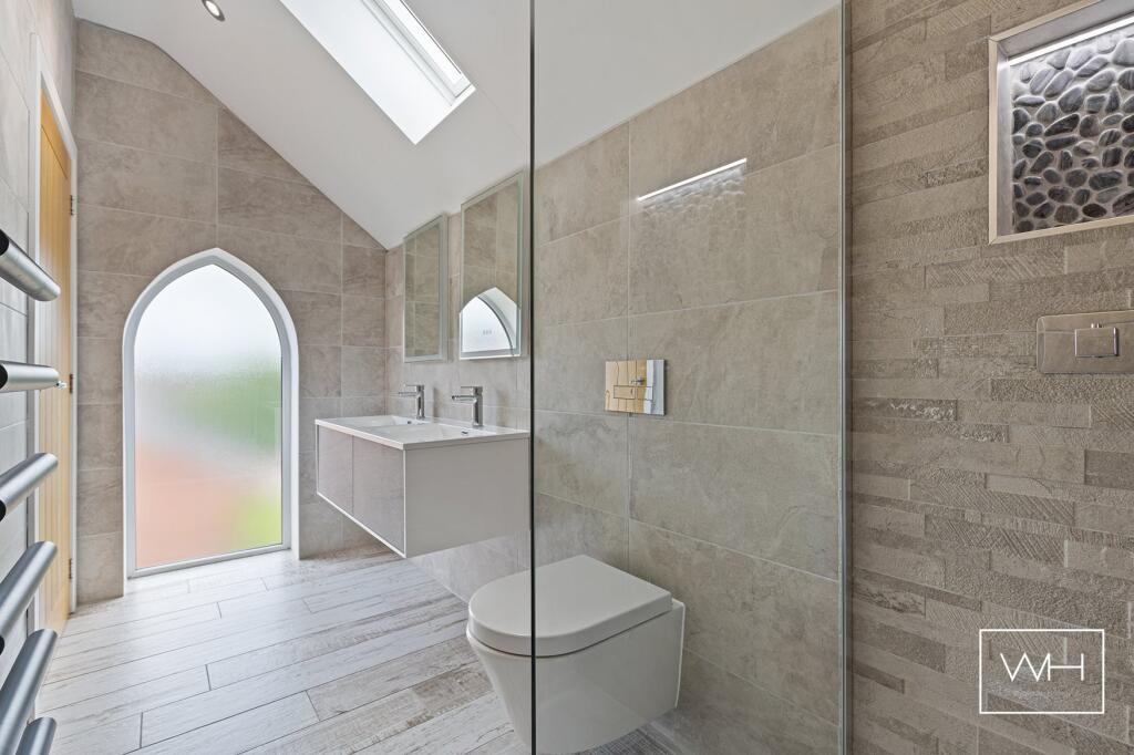 17 Oxton Drive, Warm